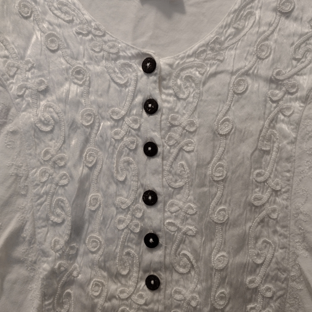 White Embroidered Button-Front Women’s Blouse - Picture 4 of 4